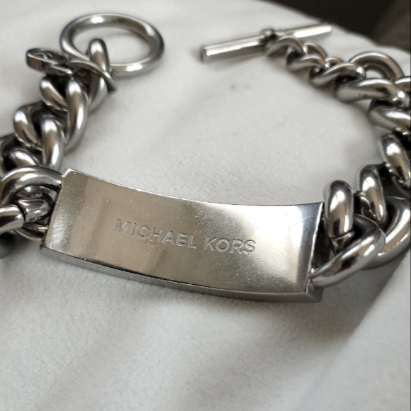Michael Kors Chain Bracelet with Pave Plate-Used - Picture 3 of 7